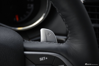 2017款大切诺基3.6L自动Summit