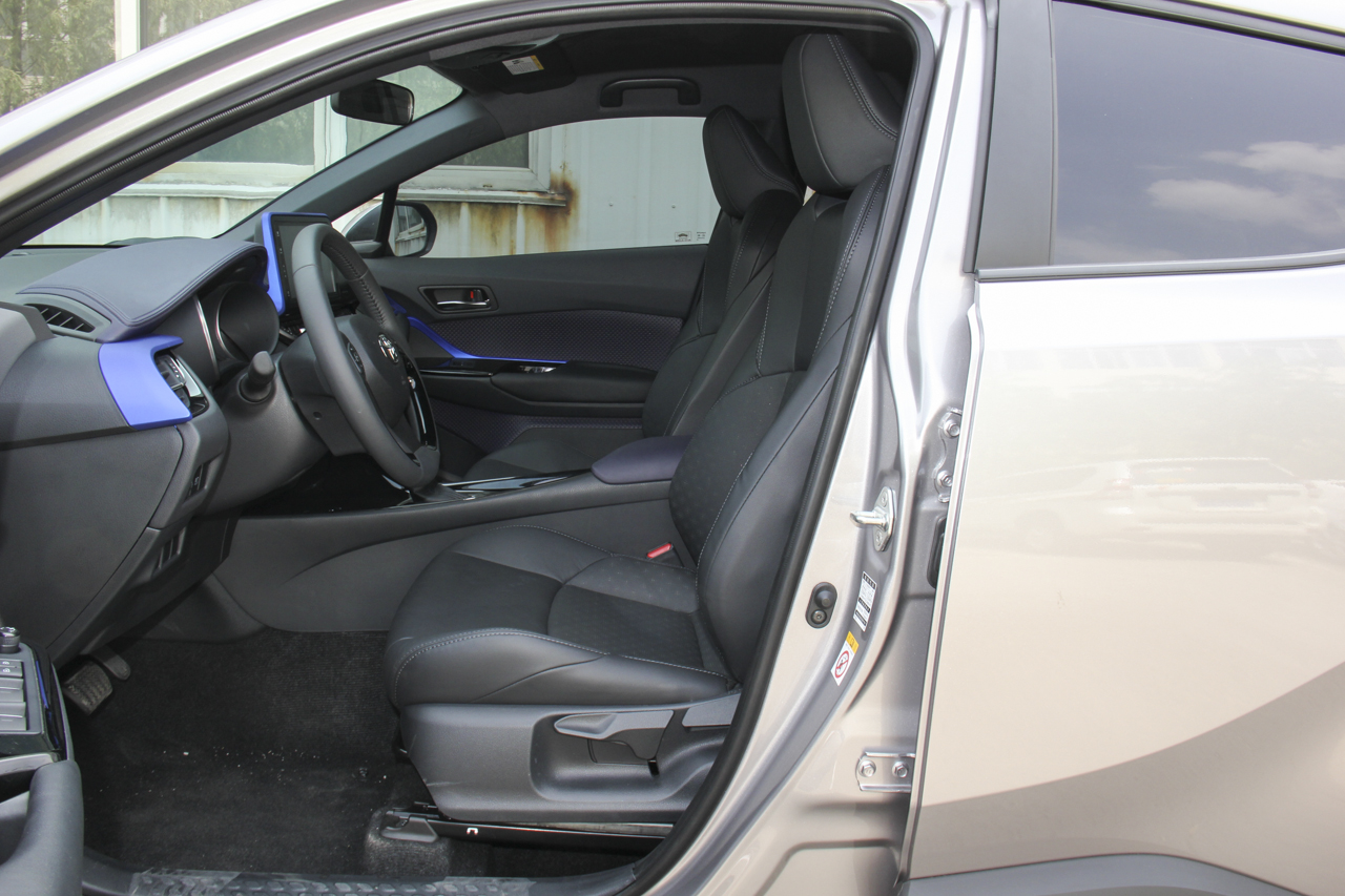 2018款奕泽IZOA 2.0L自动奕驰版