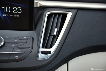 2016款DX7 1.5T自动白骑饰