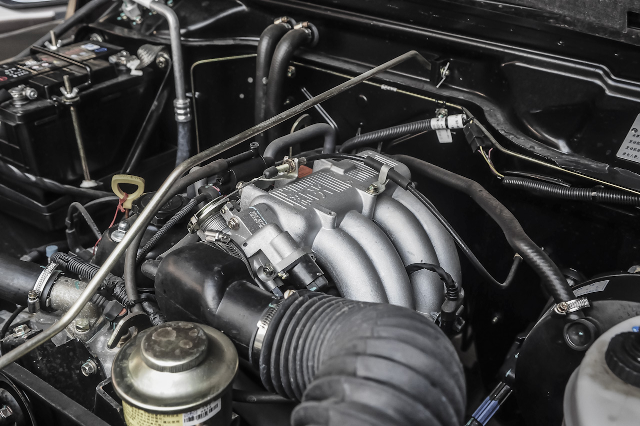 2016款战旗2.0L手动角斗士豪华型 国IV