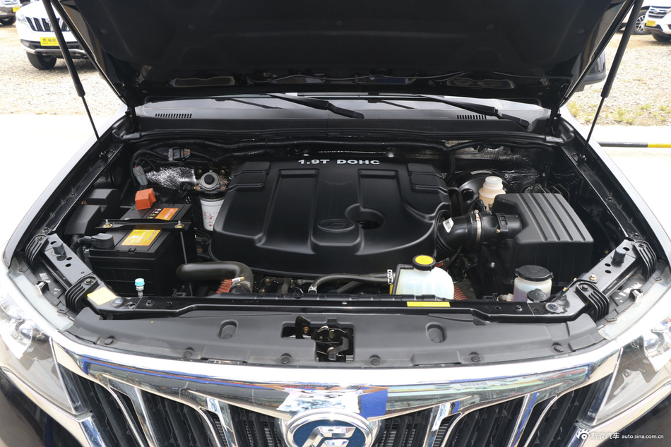 2017款揽福1.9T手动柴油两驱豪华版7座