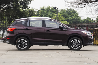 2015款传祺GS4 1.3T手动200T精英版