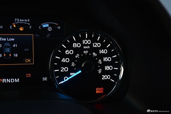 2017款福特F150 3.5T 10AT白金精英版加版