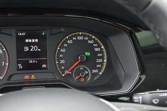 2019款宝来1.4T自动精英型