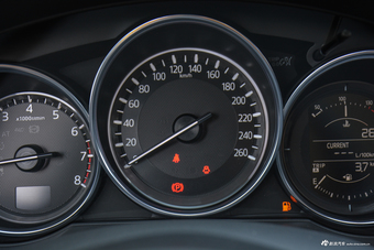 2017款马自达CX-5 2.0L手动两驱舒适型