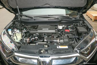 2017款CR-V 1.5T 240TURBO自动两驱风尚版