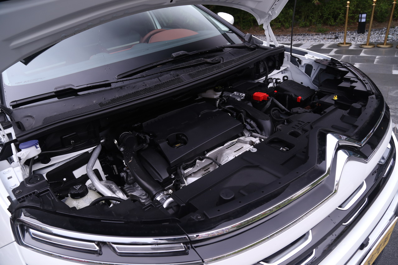 2017款天逸 C5 AIRCROSS 1.8T自动380THP旗舰型