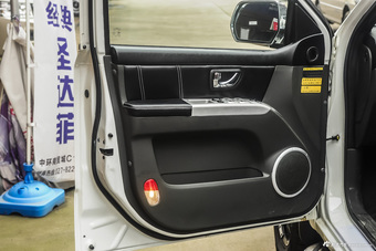 2014款卡威K1 2.4L手动两驱汽油舒适型