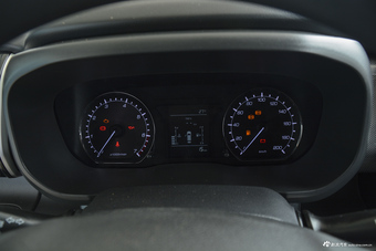 2018款欧尚X70A 1.5L手动精英型