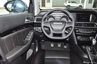 2015款猎豹CS10 2.0T手动卓越版 纽约黑