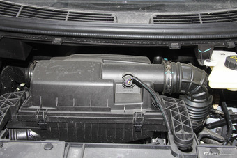 2016款途睿欧2.0T手动精英版