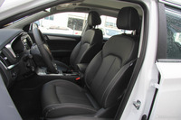 2018款荣威RX5 2.0T 30T自动两驱互联网智享版