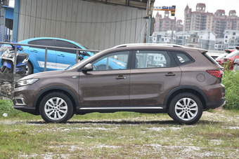 2016款荣威RX5改款 20T手动两驱豪华版