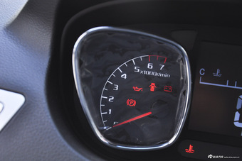 2016款金杯智尚S35 1.5L手动豪华版