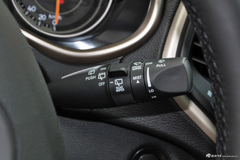 2017款自由光2.4L自动领先版智能包