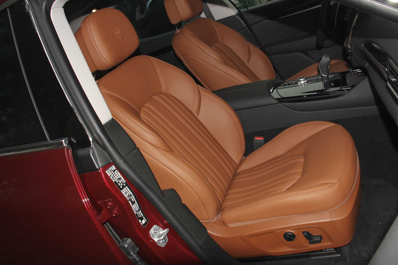 平行进口17款玛莎拉蒂Levante S 3.0T 美规（暂无参数）