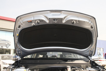 2018款福瑞迪1.6L自动Value-Connect智享互联版