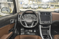 2016款陆风X5 Plus 1.5T自动创领版