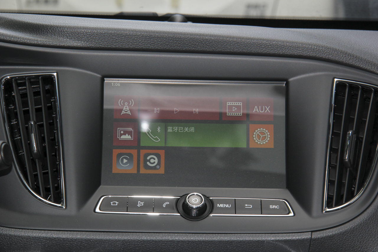 2018款荣威360 PLUS 1.5L手动豪华版