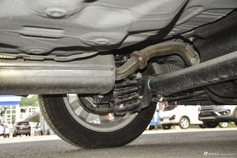 2015款艾瑞泽3 1.5L手动够劲版