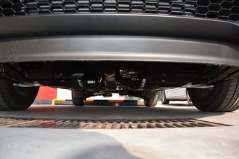 2017款楼兰2.5L自动XL两驱智尚版