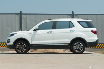 2017款长安CX70T改款 1.5T手动豪擎版