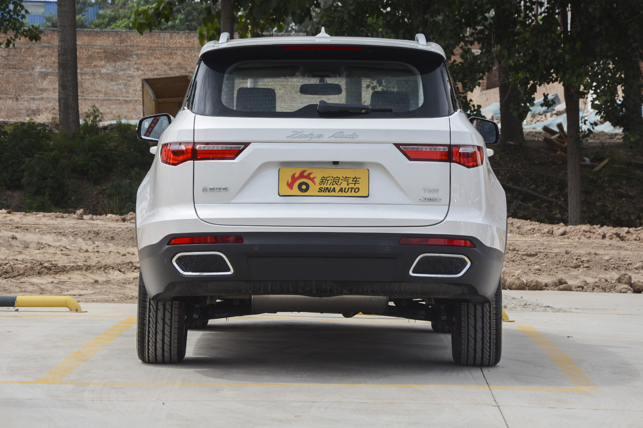  2018款众泰T800 2.0T自动尊享智联型7座