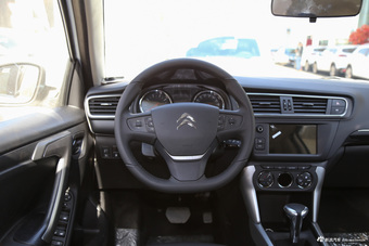 2017款雪铁龙C3-XR 1.6L自动先锋型