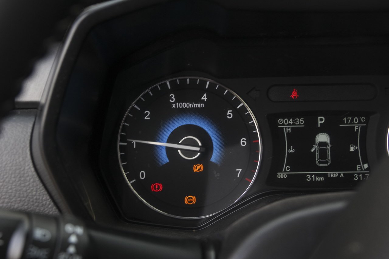 2017款风光580改款 1.5T自动豪华型