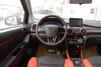 2017款北汽新能源EX260乐酷版