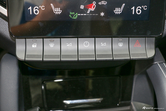 2018款中华V7 1.6T自动旗舰型5座280T