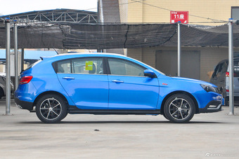 2017款吉利帝豪1.5L自动RS两厢百万款向上版