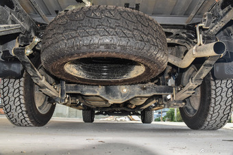 2017款黄海N1S 2.8T手动柴油两驱运动版JE493ZLQ4CB