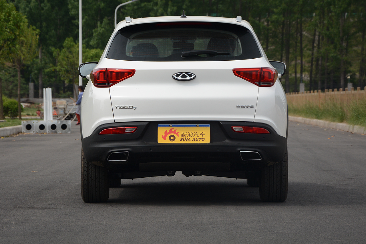 2017款瑞虎7 SPORT 1.5T自动豪华版