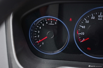 2018款北汽幻速H5 1.3T CVT豪华型