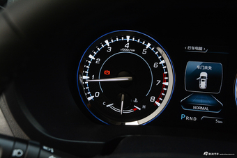 2017款长安CS95 2.0T自动两驱智远版