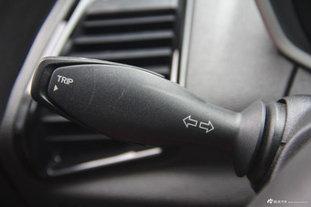 2013款翼搏1.5L自动尊贵型