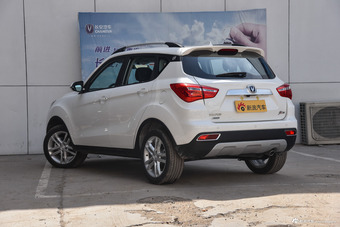 2017款CS35 1.6L手动豪华型