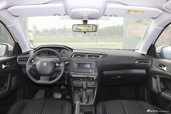 2018款标致308 1.6L自动时尚版图片