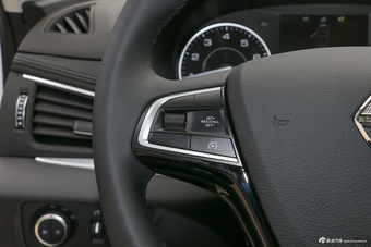 2018款宝沃BX7 2.0T自动28T两驱质享型5座