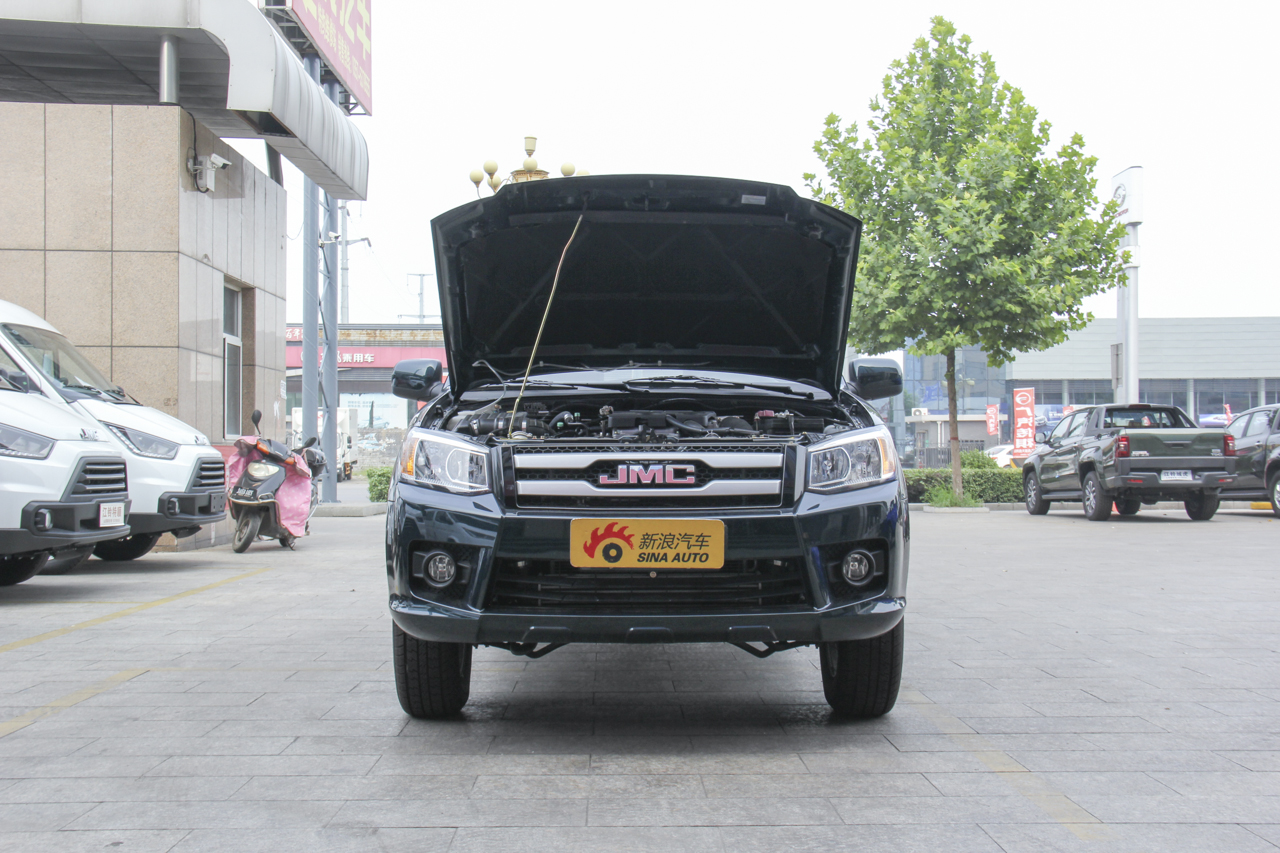 2018款宝典2.9T手动新超值柴油两驱豪华型标准货箱JX4D30B5L图片