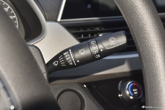 2018款宝骏310W 1.5L自动时尚型