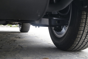 2016款长安CS75 1.8T自动精英型国5