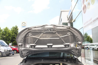 2014款爱丽舍 1.6L手动舒适型