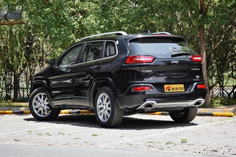 2017款自由光2.4L自动卓越版 黑色