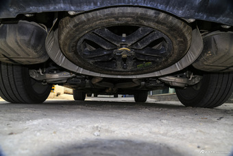 2015款锐界2.7T自动四驱运动型