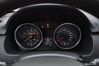 2017款哈弗H6运动版1.5T手动两驱精英型蓝标