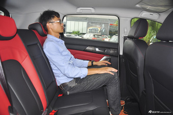 2017款哈弗H2 1.5T手动两驱豪华型蓝标