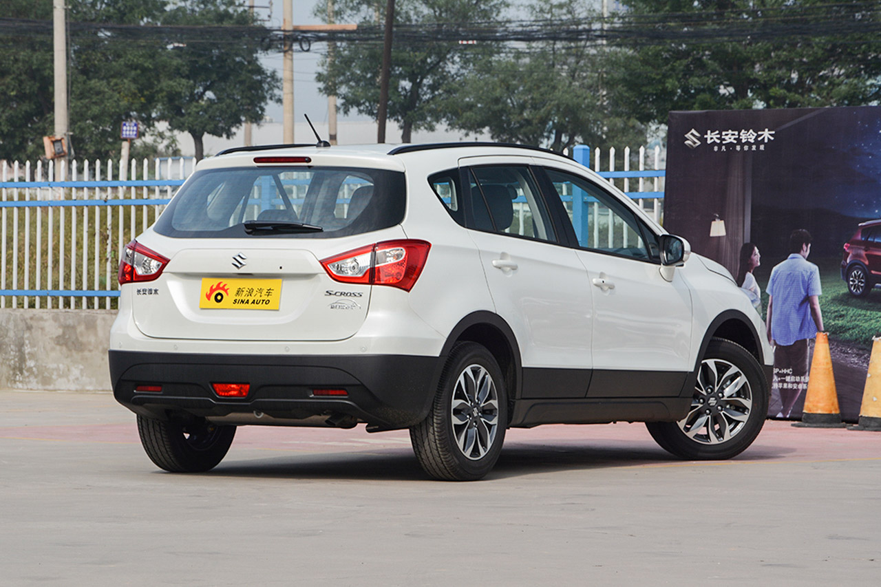 2017款骁途1.6L自动两驱都市时尚型