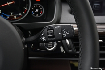 2018款宝马X5 3.0T 自动xDrive35i M运动型